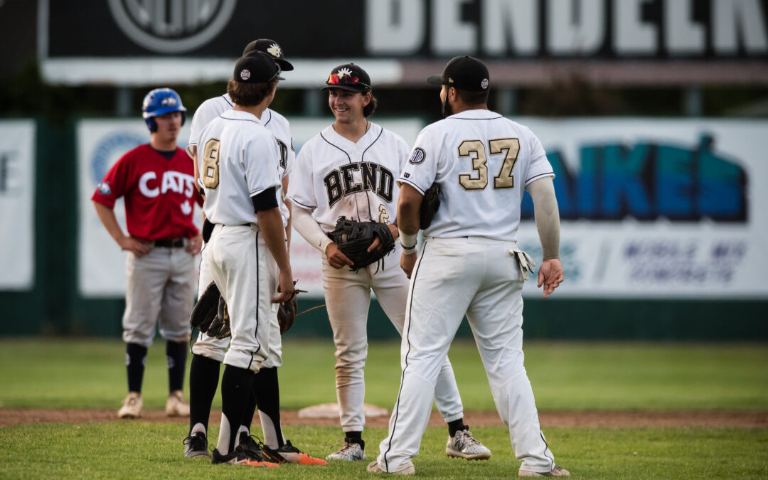 Around the WCL: Bend Elks