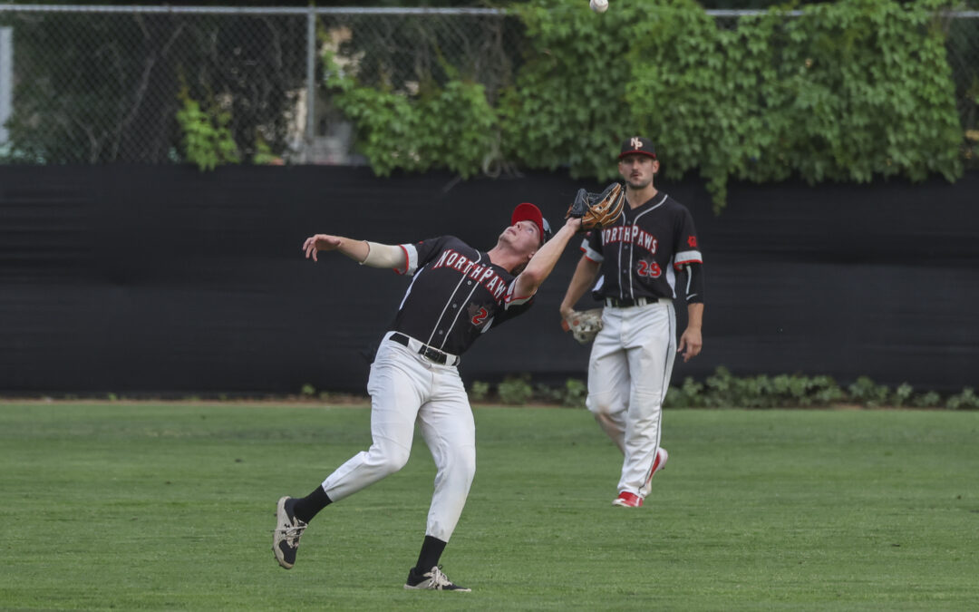 Wenatchee Wins Game 2 to Advance to North Division Championship Game